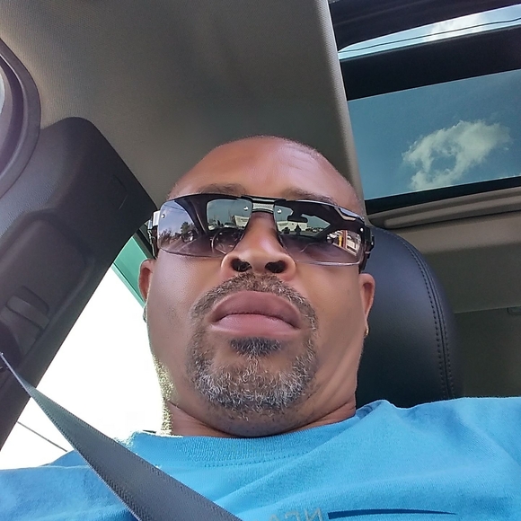 Meet your Posher, Morice - Picture 1 of 1